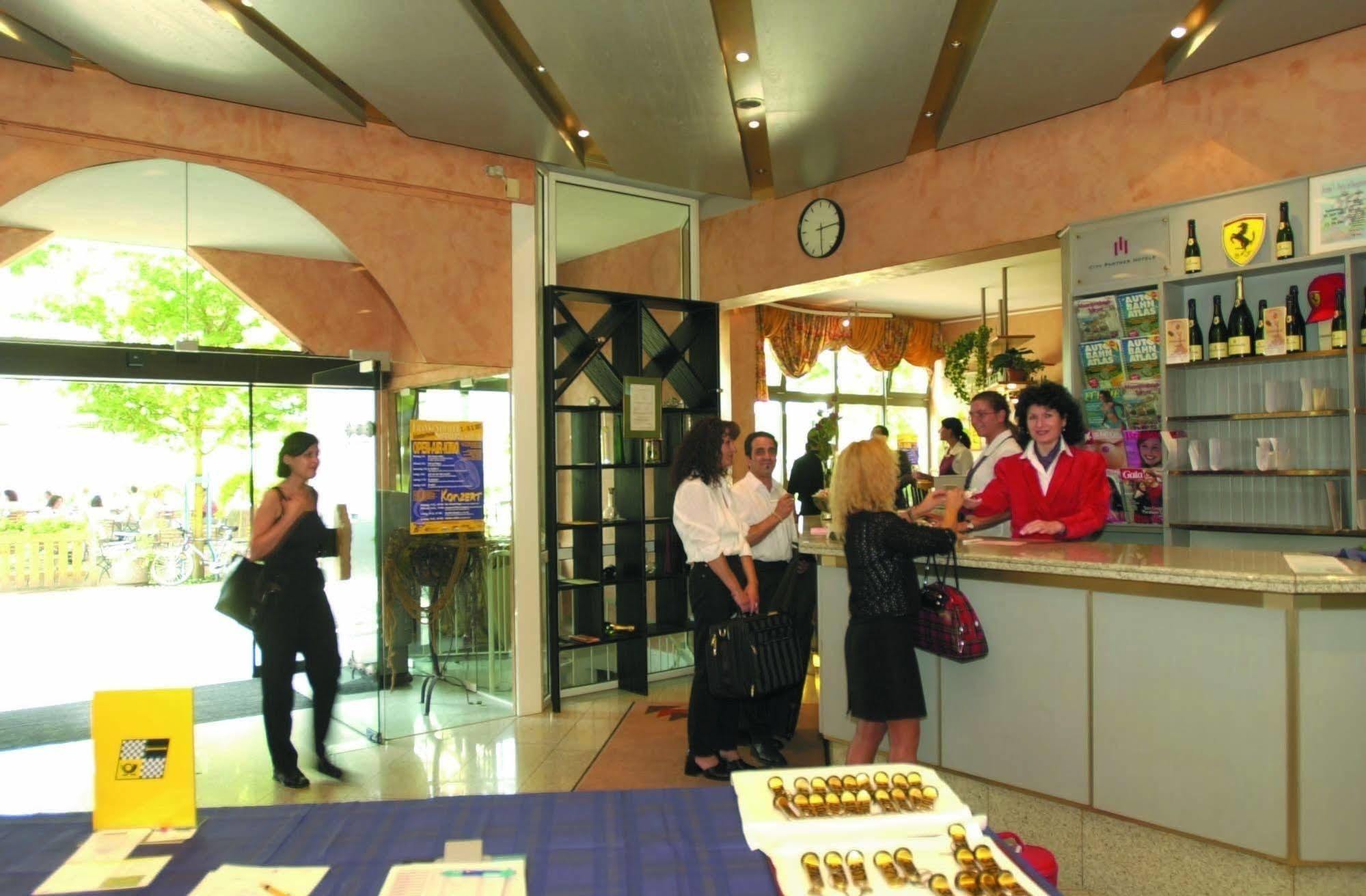 פרנקנטל Hotel Central מראה חיצוני תמונה