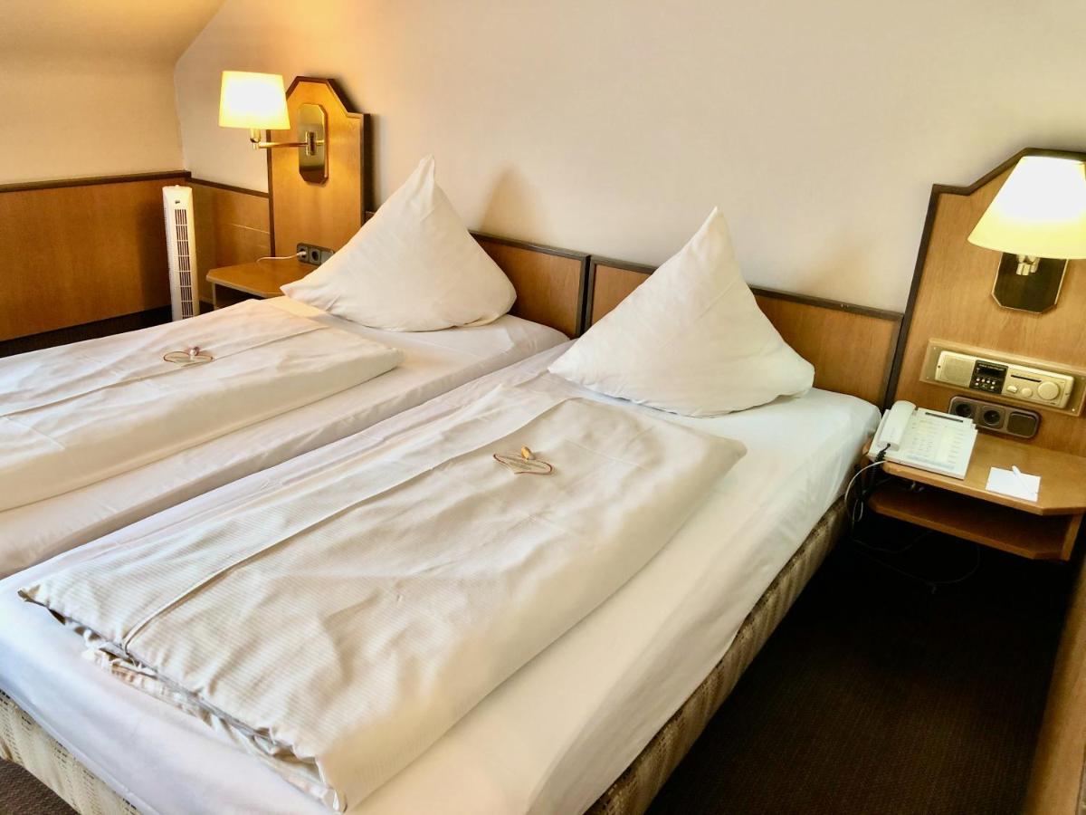 פרנקנטל Hotel Central מראה חיצוני תמונה